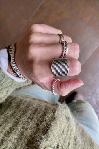 Anello rigato in Argento - regolabile