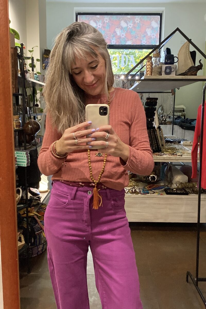 JEANS • Melanzana