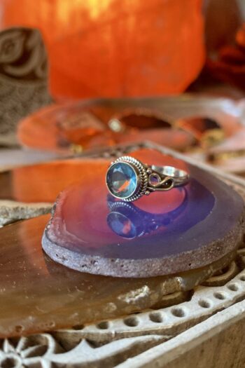 Anello Topazio • misura 17.5