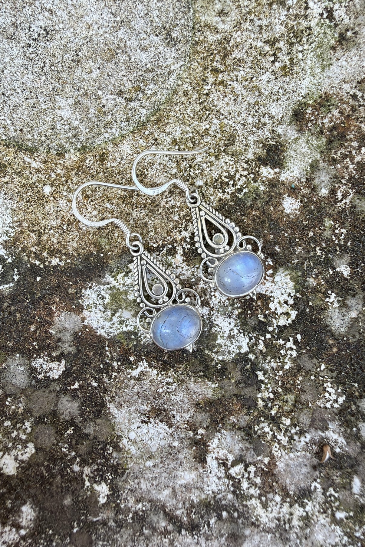 Orecchini in Argento • Pietra di Luna