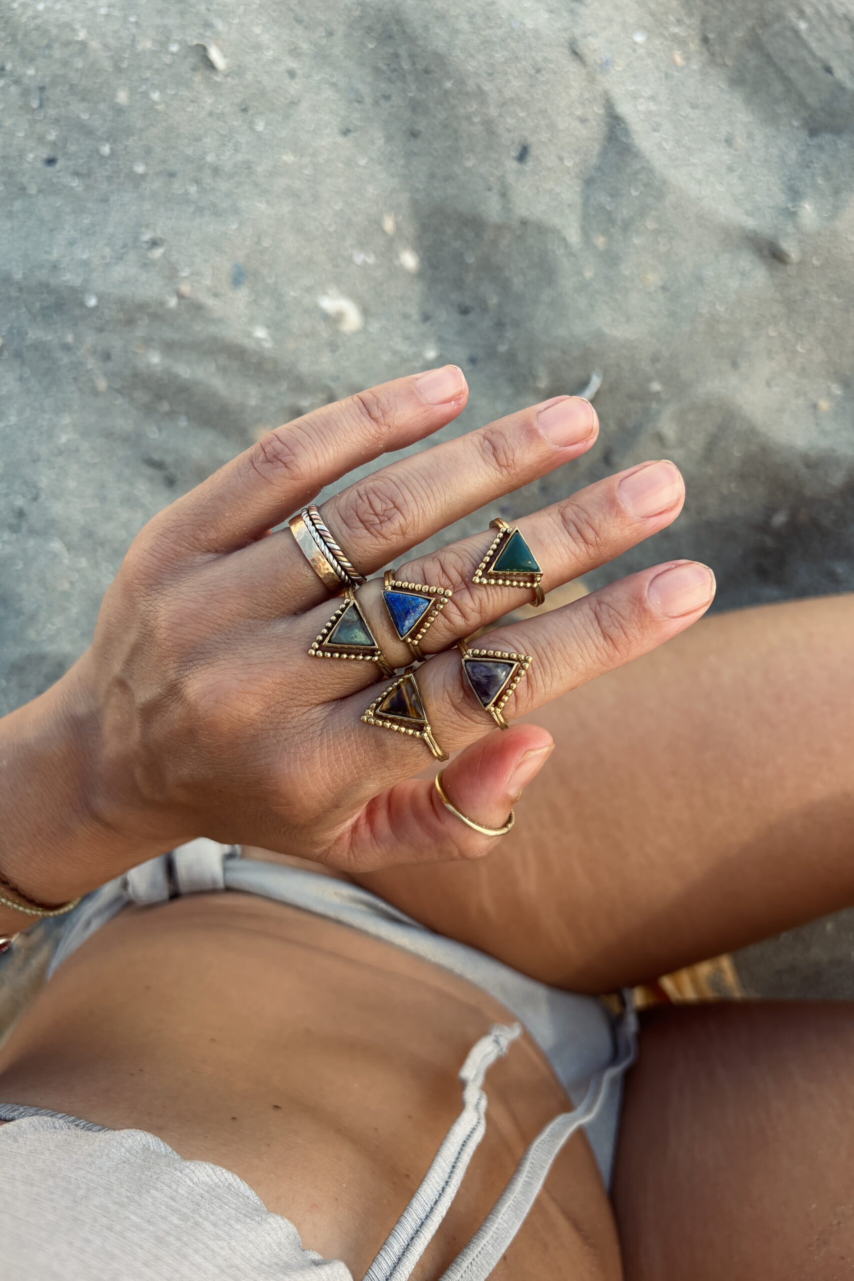 Anelli in Ottone Triangolo