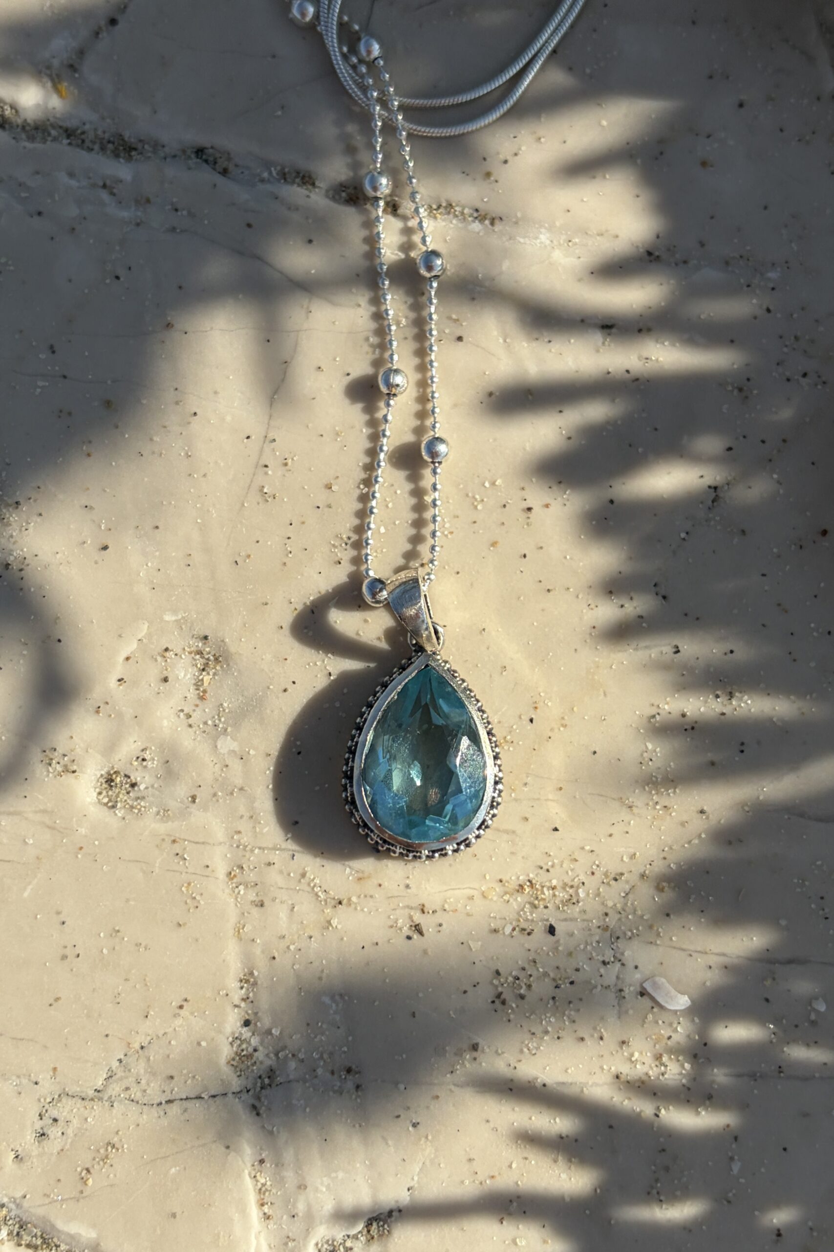 Collana Topazio Azzurro